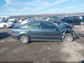 Photo 13 of 16 — 2003 Volkswagen Passat