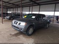 Photo 2 of 16 — 2016 Nissan Frontier