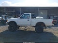 2000 Toyota Tacoma — photo 14 of 16 | VIN 5TEPM62N0YZ700028