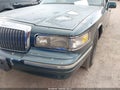 Photo 6 of 11 — 1996 Lincoln Town Car