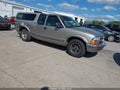1998 Chevrolet S-10 — photo 1 of 14 | VIN 1GCCS19X1W8193217