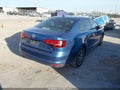 Photo 4 of 16 — 2017 Volkswagen Jetta