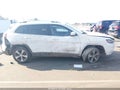 Photo 13 of 16 — 2019 Jeep Cherokee