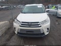 Photo 11 of 15 — 2017 Toyota Highlander