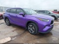 Photo 1 of 16 — 2023 Toyota Highlander