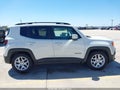Photo 13 of 16 — 2018 Jeep Renegade