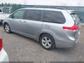 2011 Toyota Sienna — photo 3 of 16 | VIN 5TDKK3DC3BS058225