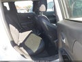 Photo 8 of 20 — 2017 Jeep Renegade