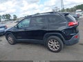 Photo 14 of 16 — 2017 Jeep Cherokee