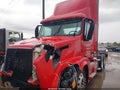 Photo 2 of 15 — 2018 Volvo VNL