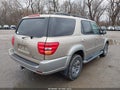 2004 Toyota Sequoia — photo 6 of 13 | VIN 5TDBT44A44S223154