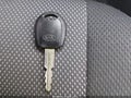 2006 Kia Rio — photo 11 of 14 | VIN KNADE163266071777