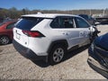 Photo 4 of 16 — 2022 Toyota RAV4