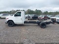 Photo 14 of 15 — 2017 Ford E-450