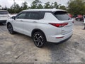 Photo 3 of 16 — 2023 Mitsubishi Outlander