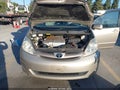 2007 Toyota Sienna — photo 10 of 11 | VIN 5TDZK22C97S027452