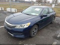 2016 Honda Accord — photo 2 of 18 | VIN 1HGCR2F33GA035637