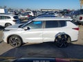Photo 14 of 18 — 2022 Mitsubishi Outlander