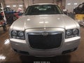 2005 Chrysler 300 — photo 6 of 11 | VIN 2C3JA53G05H131007