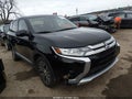 Photo 1 of 16 — 2017 Mitsubishi Outlander