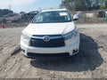 2016 Toyota Highlander — photo 12 of 16 | VIN 5TDKKRFH2GS160263