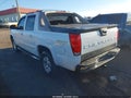 Photo 3 of 11 — 2006 Chevrolet Avalanche