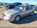 Photo 2 of 11 — 2000 Nissan Altima