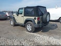 2017 Jeep Wrangler — photo 3 of 17 | VIN 1C4AJWAG2HL616745