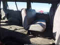 Photo 8 of 12 — 2002 Ford E-350