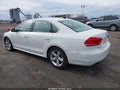 Photo 3 of 12 — 2015 Volkswagen Passat