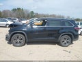 Photo 14 of 20 — 2016 Toyota Highlander