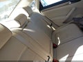 2017 Volkswagen Passat — photo 8 of 16 | VIN 1VWBT7A34HC039750