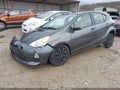Photo 2 of 17 — 2013 Toyota Prius C