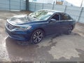 Photo 2 of 16 — 2022 Volkswagen Passat