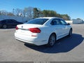 Photo 4 of 11 — 2016 Volkswagen Passat