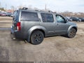 Photo 4 of 13 — 2005 Nissan Pathfinder