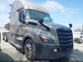 Photo 1 of 14 — 2020 Freightliner New Cascadia 126
