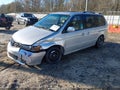 2003 Honda Odyssey — photo 2 of 17 | VIN 5FNRL18003B133047