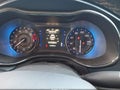 2015 Chrysler 200 — photo 7 of 11 | VIN 1C3CCCBB1FN585191