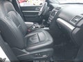 2017 Ford Explorer — photo 5 of 17 | VIN 1FM5K8D89HGD47081