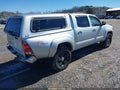 2007 Toyota Tacoma — photo 4 of 16 | VIN 3TMLU42NX7M010561