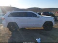 Photo 13 of 16 — 2015 Jeep Grand Cherokee