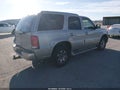 Photo 4 of 11 — 2005 Cadillac Escalade