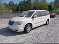 2009 Chrysler Town & Country — photo 2 of 16 | VIN 2A8HR54129R678821
