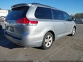 2014 Toyota Sienna — photo 4 of 16 | VIN 5TDKK3DC1ES467764