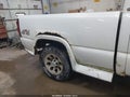 2005 Chevrolet Silverado — photo 17 of 20 | VIN 1GCEK19B75E248265
