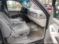 2002 Chevrolet Tahoe — photo 5 of 11 | VIN 1GNEC13VX2J276426