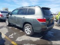 Photo 3 of 17 — 2012 Toyota Highlander