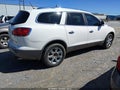 2009 Buick Enclave — photo 4 of 17 | VIN 5GAER23D09J175668