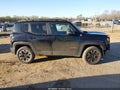 Photo 13 of 16 — 2016 Jeep Renegade